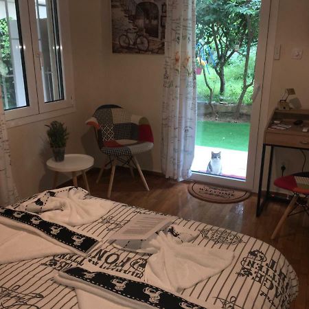 La Vie En Rose Studio,Close To Beach, Paleo Faliro Атина Екстериор снимка